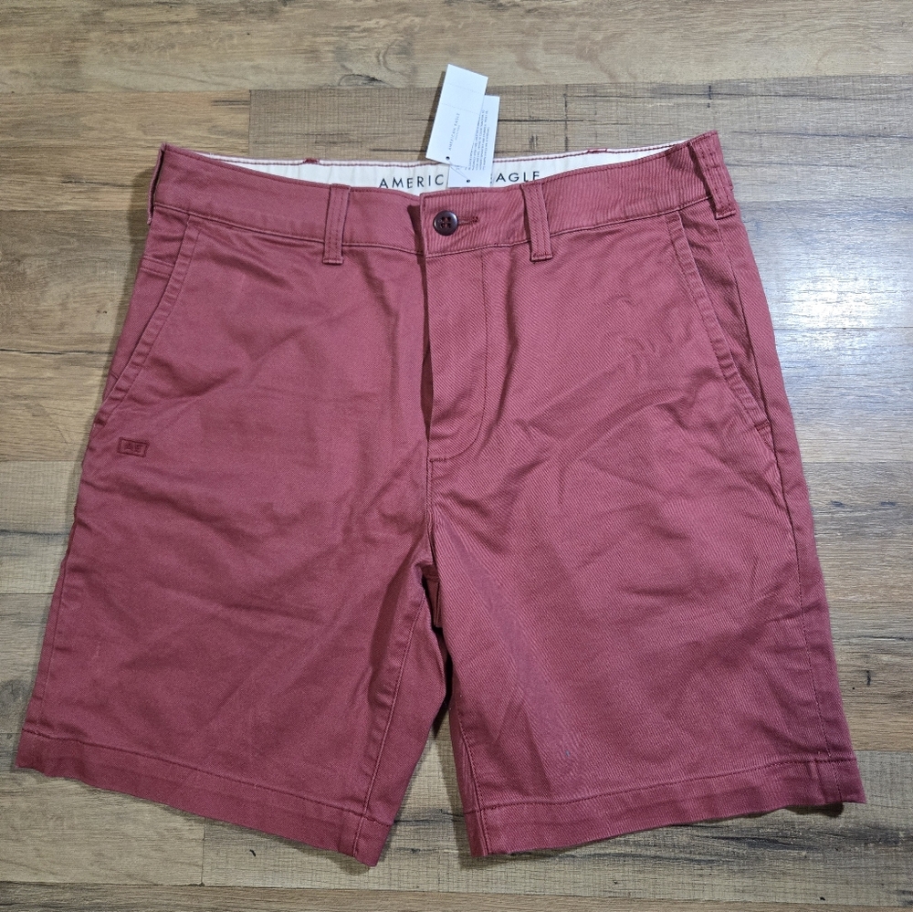 NWT American Eagle Chino Short Size Men's Size 31W